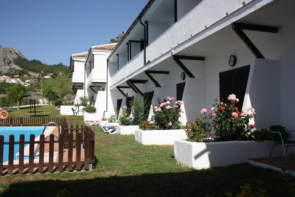 Villa Turistica De Grazalema Exterior photo